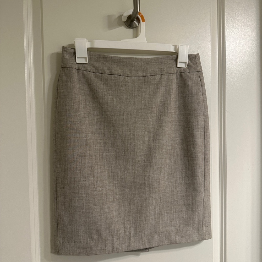 Cute Banana Republic skirt